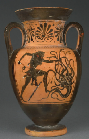 Heraclès représenté avec ses attributs combattants l'hydre