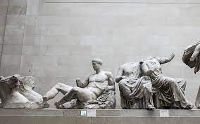Marbres du fronton du Parthénon, Ve siècle av. J.-C., British Museum, Londres  https://www.ekathimerini.com/culture/1175376/the-times-case-for-return-of-parthenon-marbles-compelling/